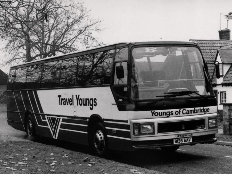 Bedford YNV Duple Laser (C53F) '1980